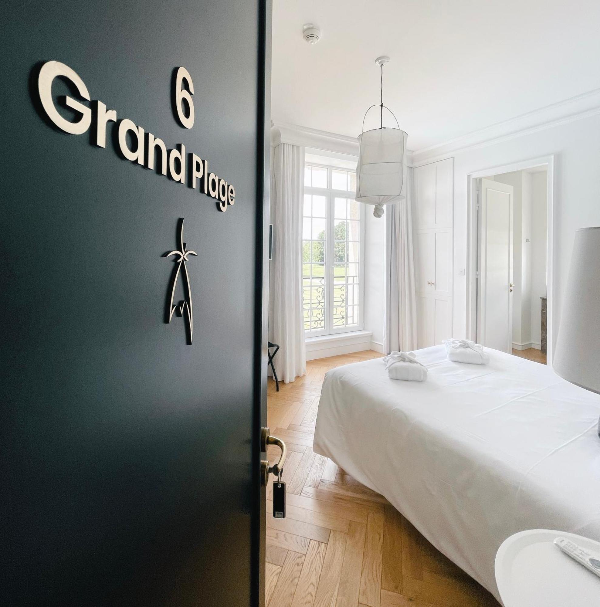 Les Garennes - Hotel Spa 브노데 외부 사진